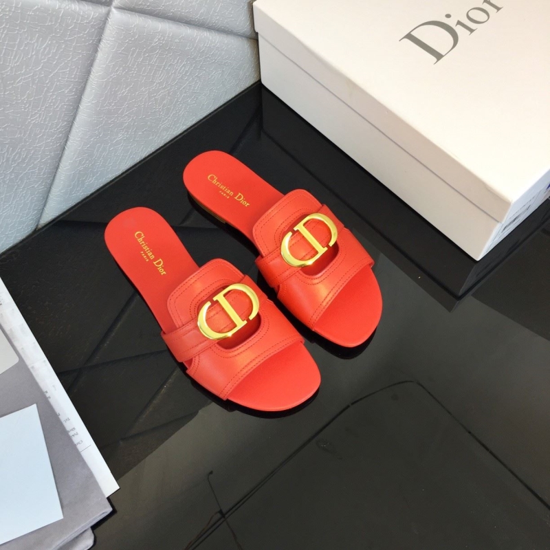 ch**an D*or slippers